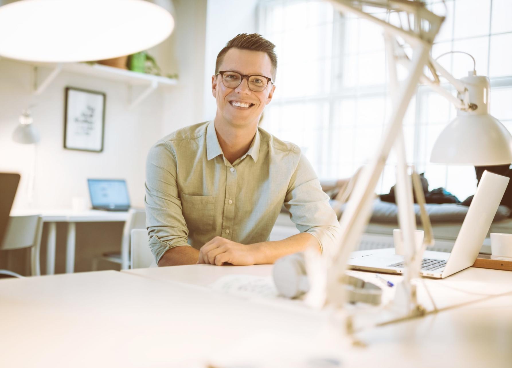 Stop Personalizing Your Emails: Why Generic Messages Convert Better